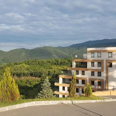 Seasons Luxury Residences Apartament 4b Апартаменти