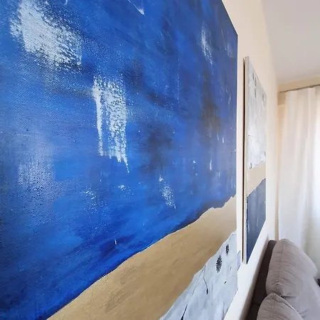 Seasons Luxury Residences Apartament 4b Апартаменти