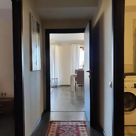 Seasons Luxury Residences Apartament 4b Апартаменти Брашов